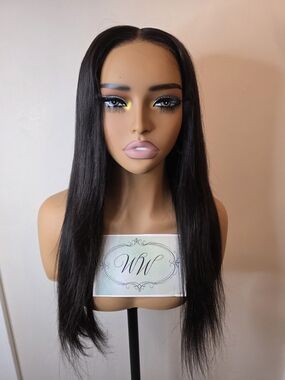 Straight Black Lace Front Human Hair Wig - Sleek Natural Look